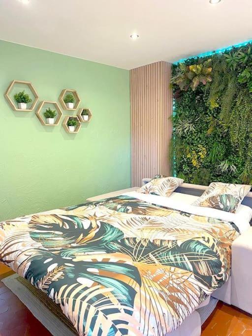 Monkey Forest Appartement Grasse Exterior photo